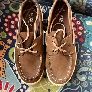 Sperry top siders with memory foam , size 3 kids .